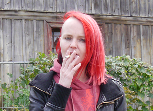 Mary-Jane beim rauchen